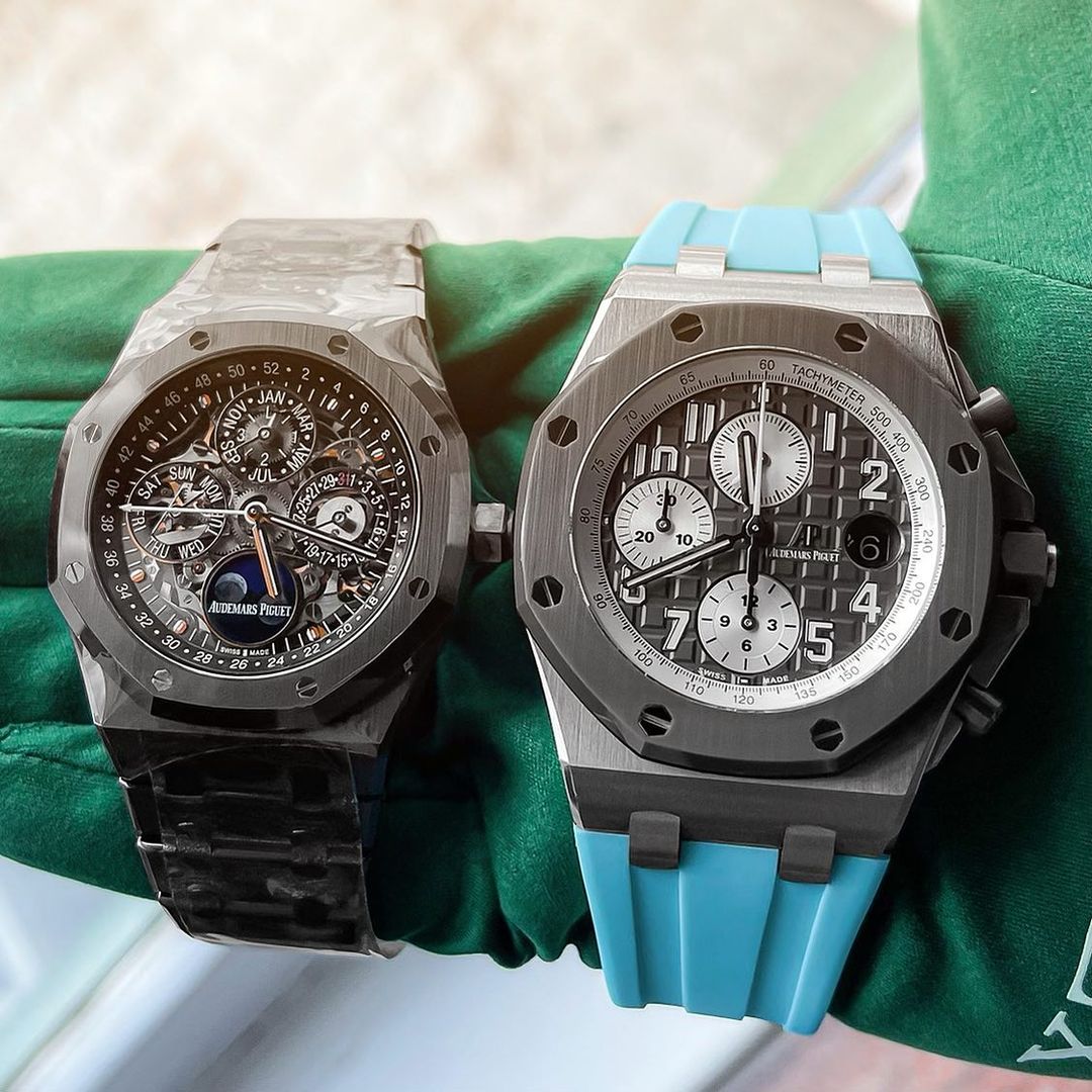 Comparison: The Audemars Piguet Royal Oak vs. The Royal Oak Offshore