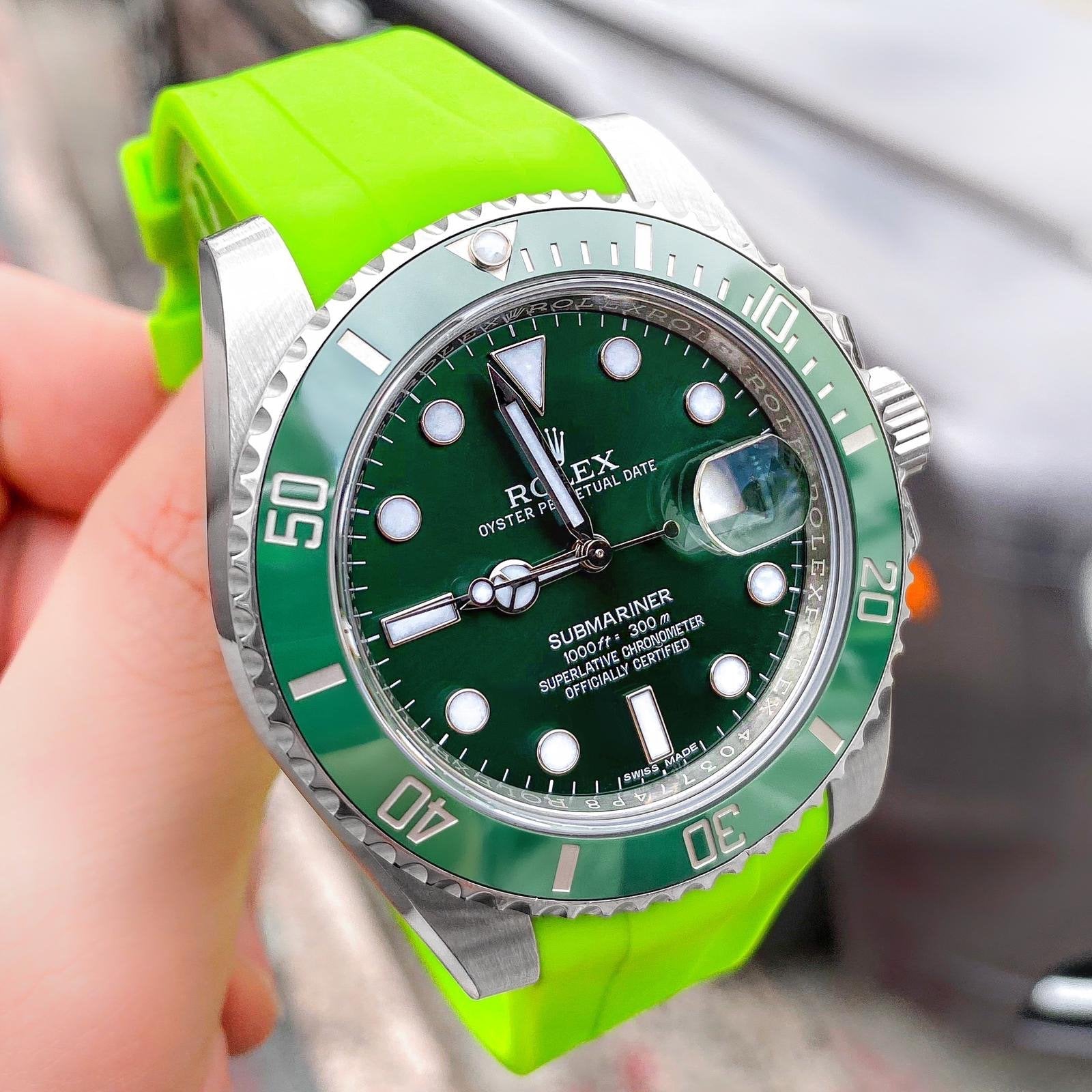 Five of The Best Dive Watches You Can Buy For Under $5000