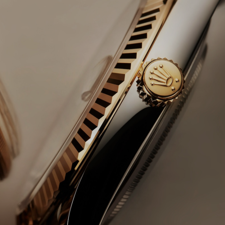 These watches embody timeless form and function, firmly rooted in the pioneering origins of Rolex.