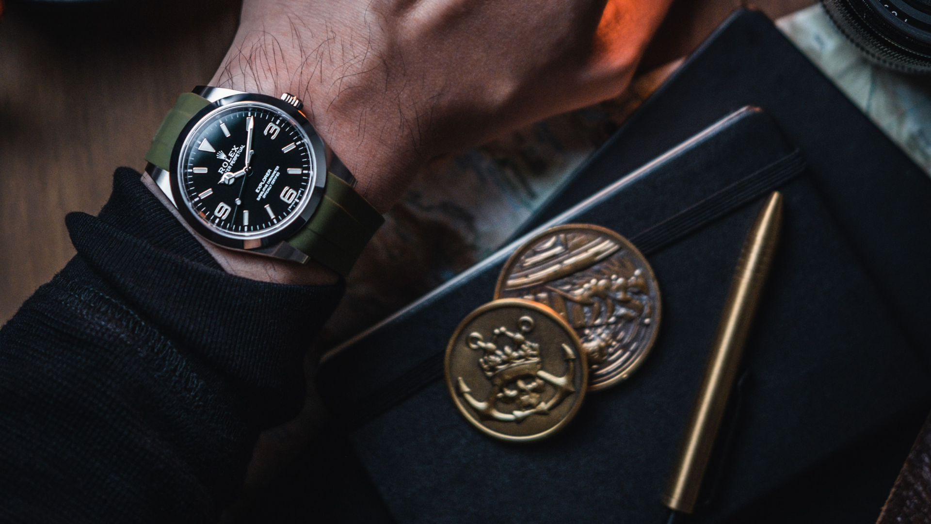 HOLIDAY SEASON EVENT