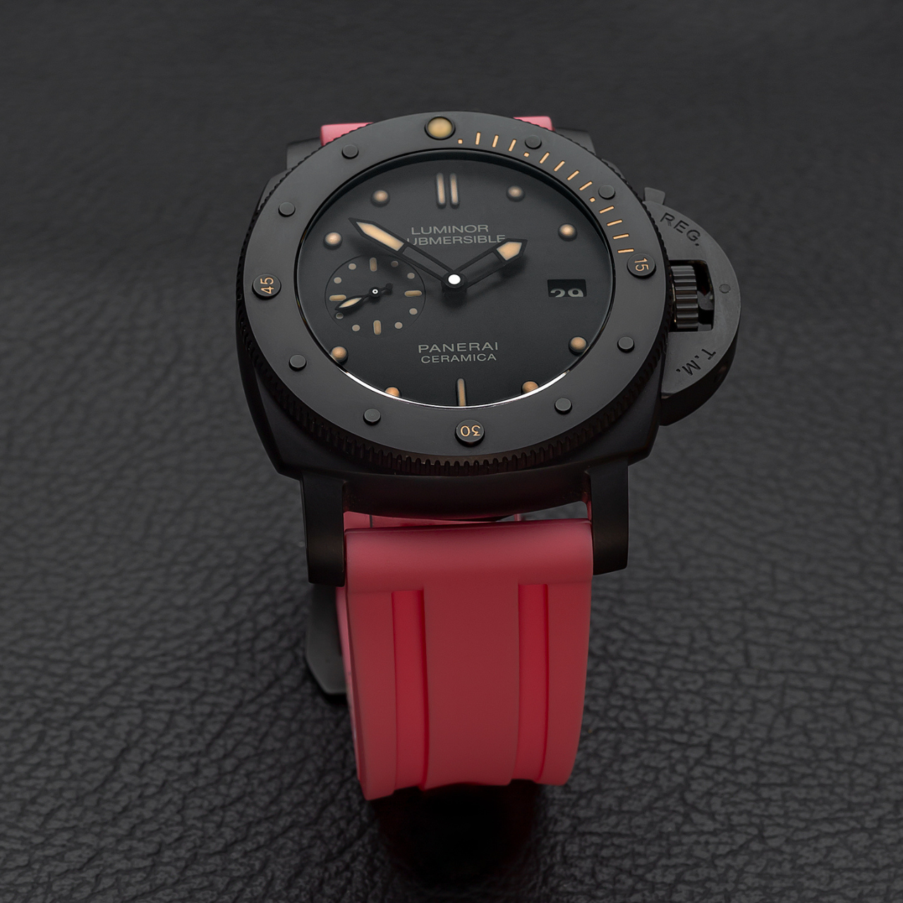Rubber Strap for Panerai Submersible - Flamingo Pink