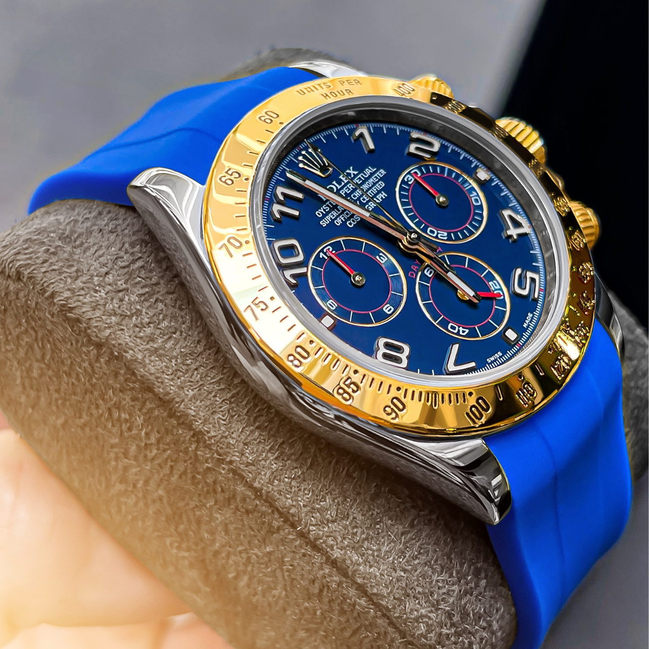 Rubber Strap for Rolex Daytona on Bracelet - Gulfstream Blue