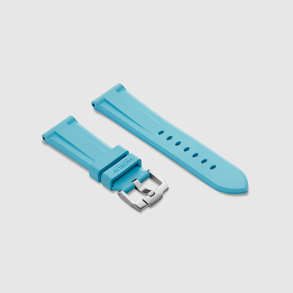 ❇️ストライプ❇️ブルーシャイニングクォーツの14kgfチャーム FKM Rubber Strap for Tag Heuer Carrera - Miami Blue