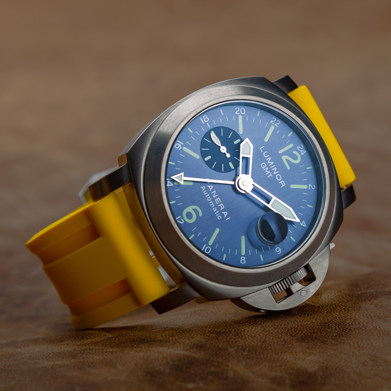 Yellow-Panerai-strap_3.jpg